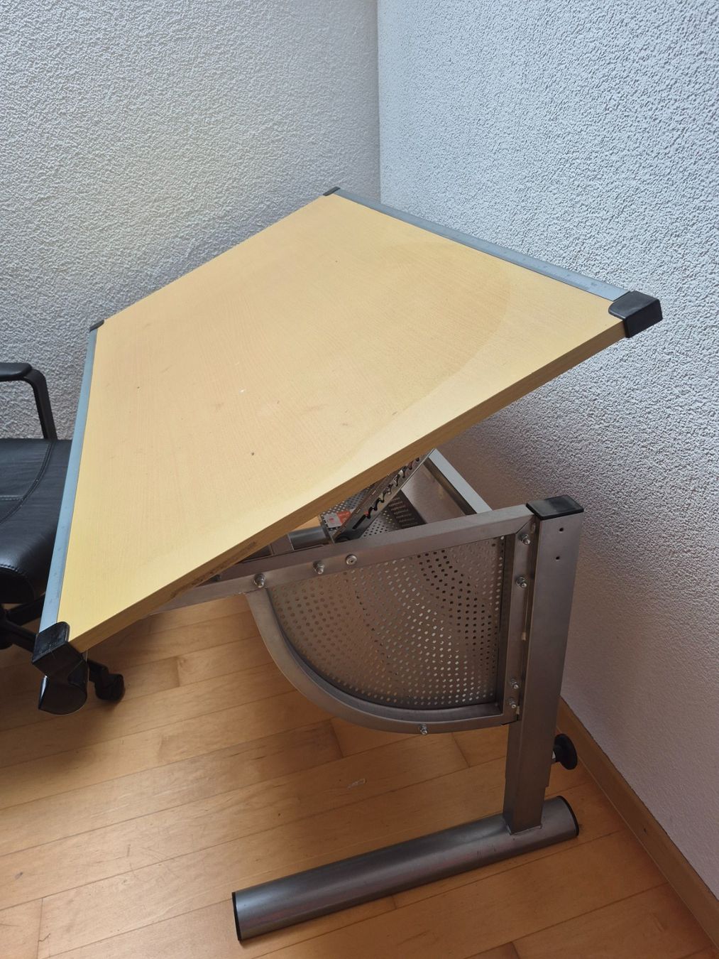Scrivanie: Scheibtisch – Usato da Buchs venduto da Leitersteg