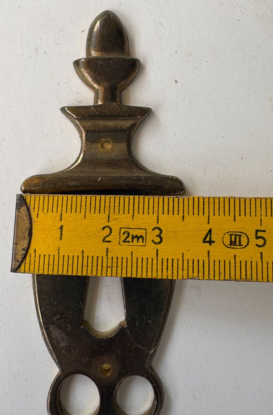 Ferramenta: VINTAGE SCHLÜSSELLOCH BLECH – Usato da Ostermundigen venduto da wini63 2