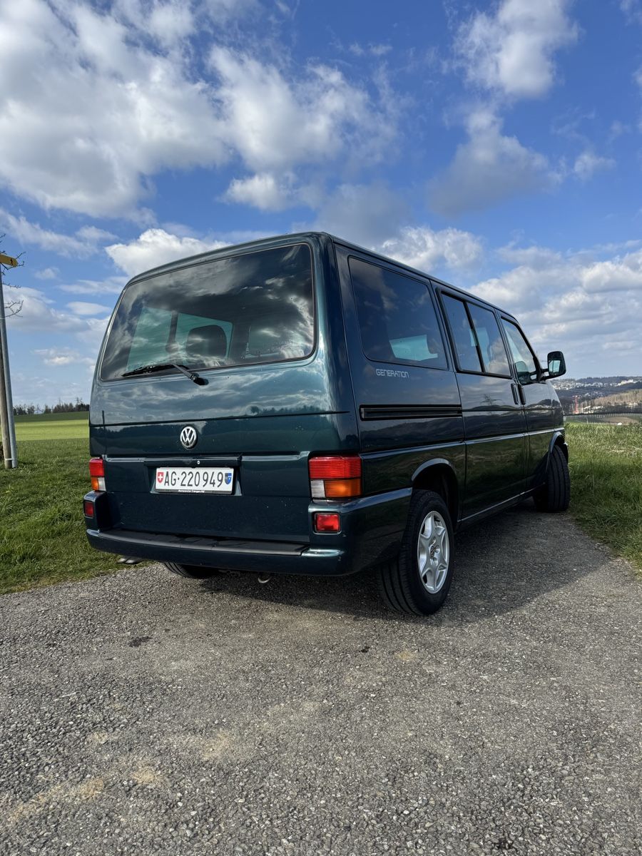 VW Automobili: VW T4 Multivan Generation 2,5l TDI – Usato da Arni AG venduto da DALA5 2