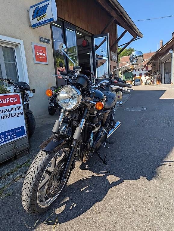 Triumph Route: Triumph Bonneville 2009 SE – D'occasion à Zürich par ItsTchak 1