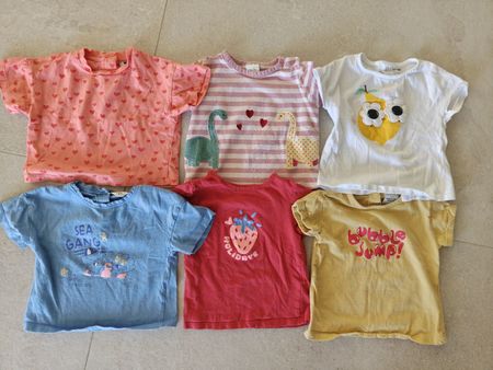 6x girl t-shirts size 12 months/74cm