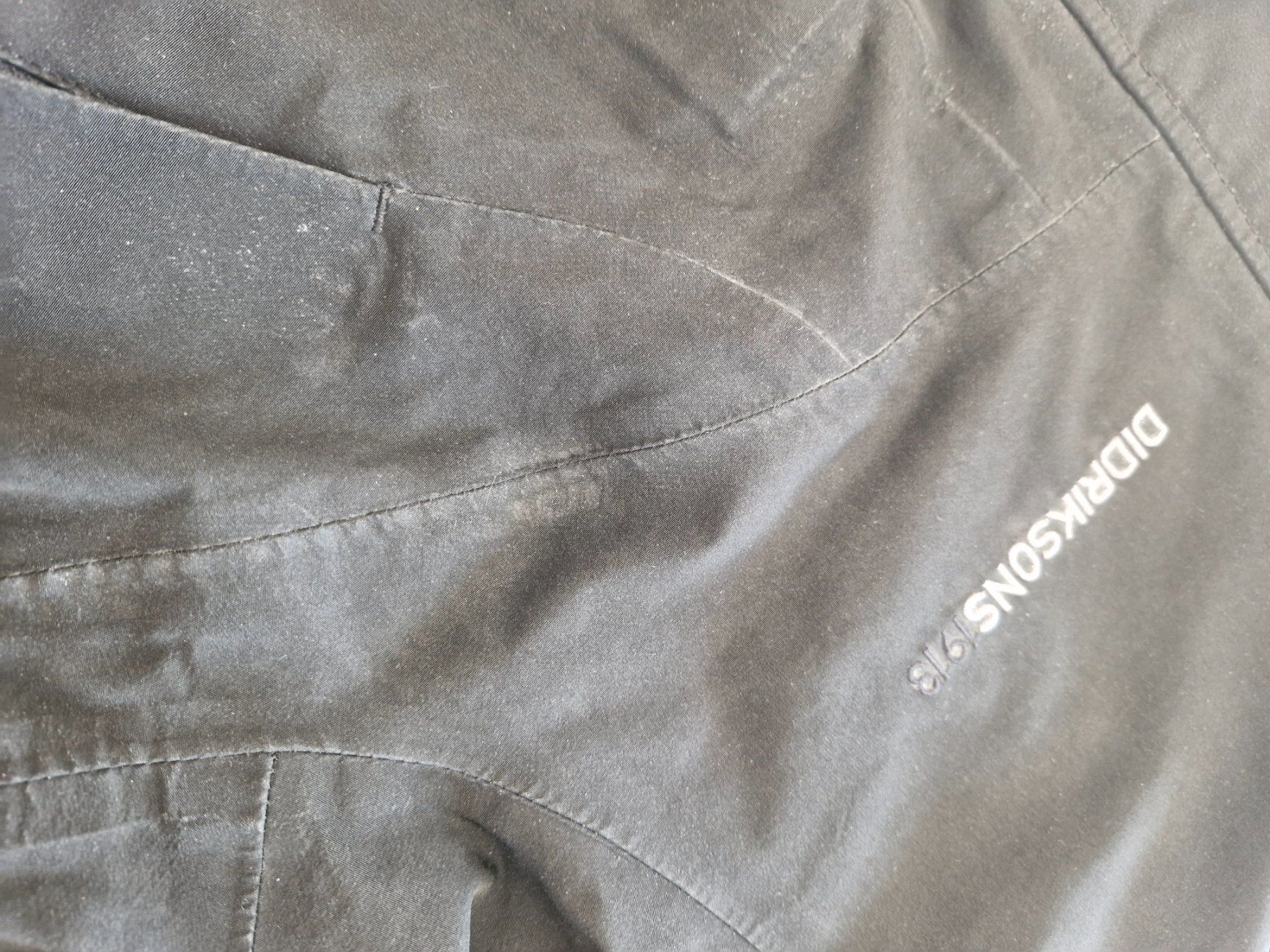 Didriksons Cappotti: Didrikson Parka 46 – Usato da Rifferswil venduto da stadelwolf 3