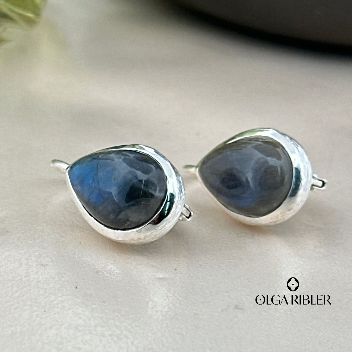 Olga Ribler Boucles d'oreille: Ohrhänger -  mit Labradorite - Sterling Silber 925 – Neuf (Voir description) à Luzern par byolgaribleroutlet 4