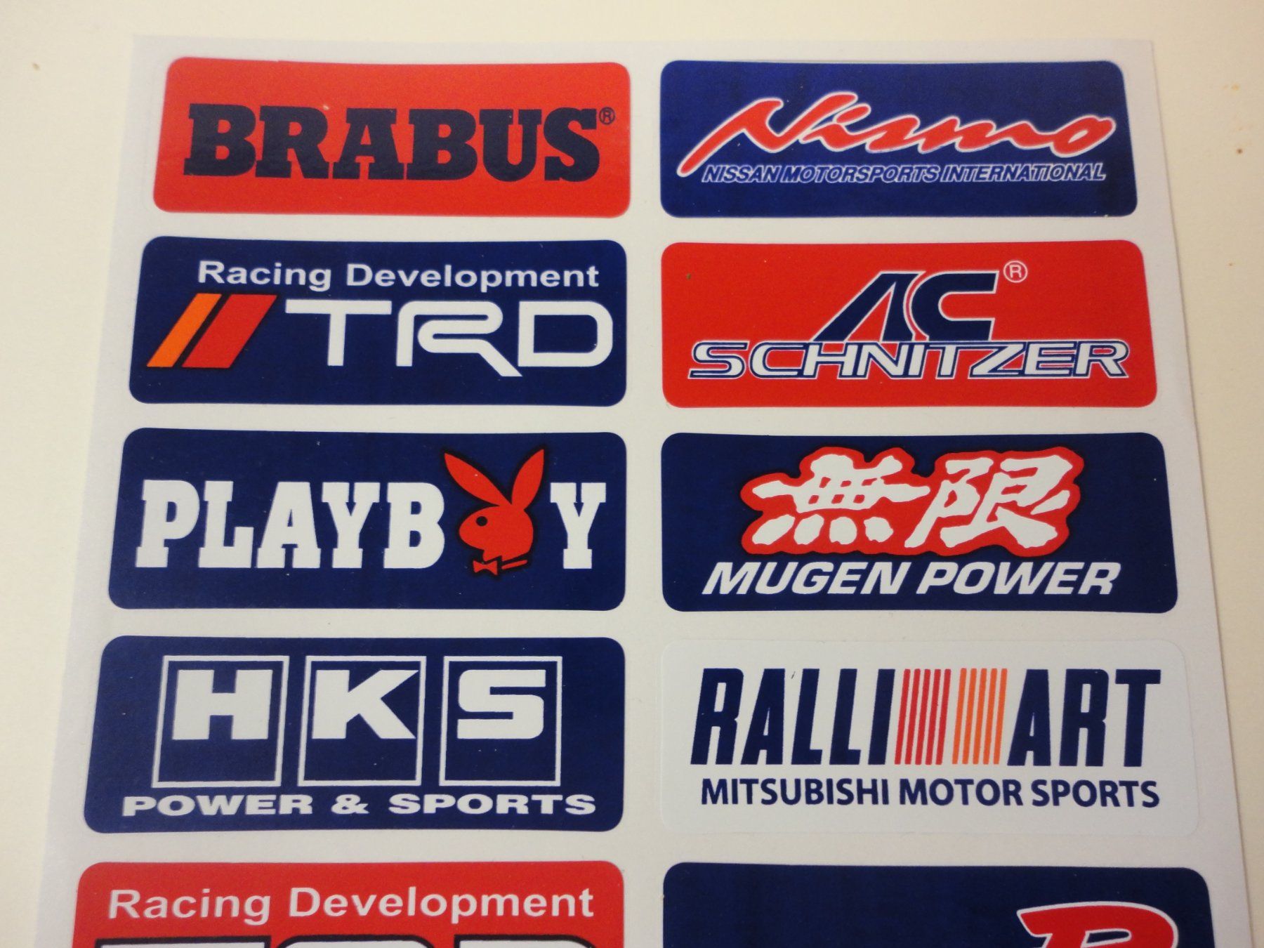 Modellismo RC: Decal für Modelle – Nuovo e nell'imballaggio originale da Horgen venduto da RcModell 1