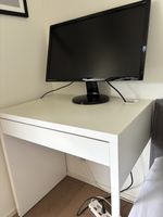 Schreibtisch weiss