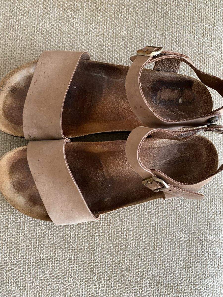 Scarpe da donna: Sandalen beige Echtleder, Gr. 39 – Usato da Zürich venduto da anuccis70 2