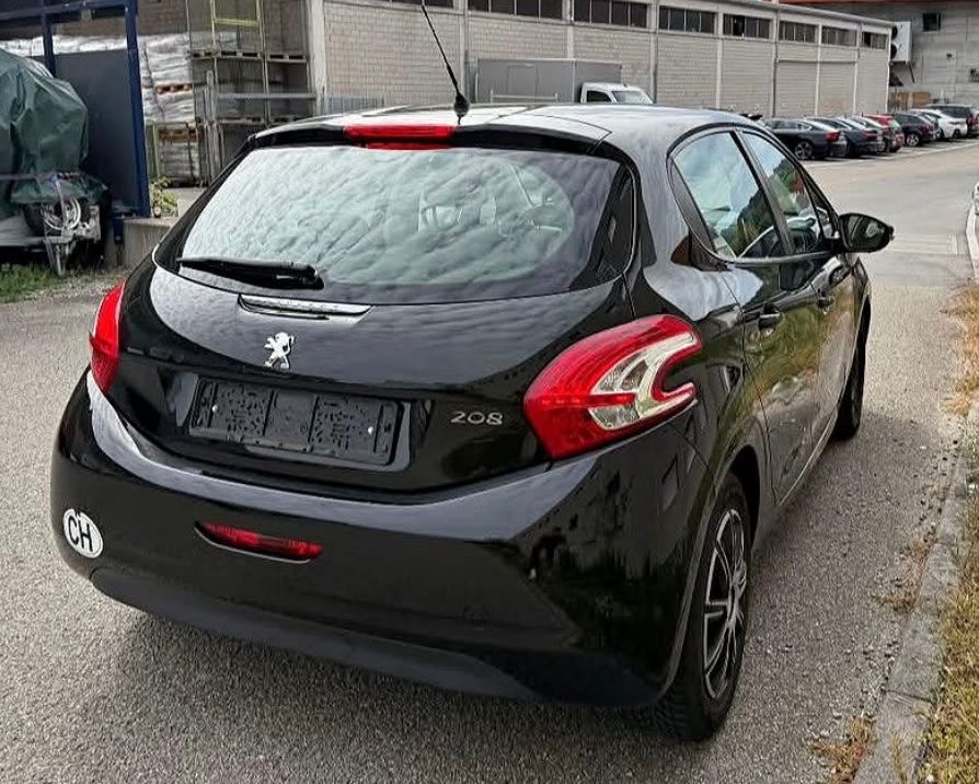 Peugeot Automobili: Peugeot 208 – Usato da Burg AG venduto da Rl-2390 2
