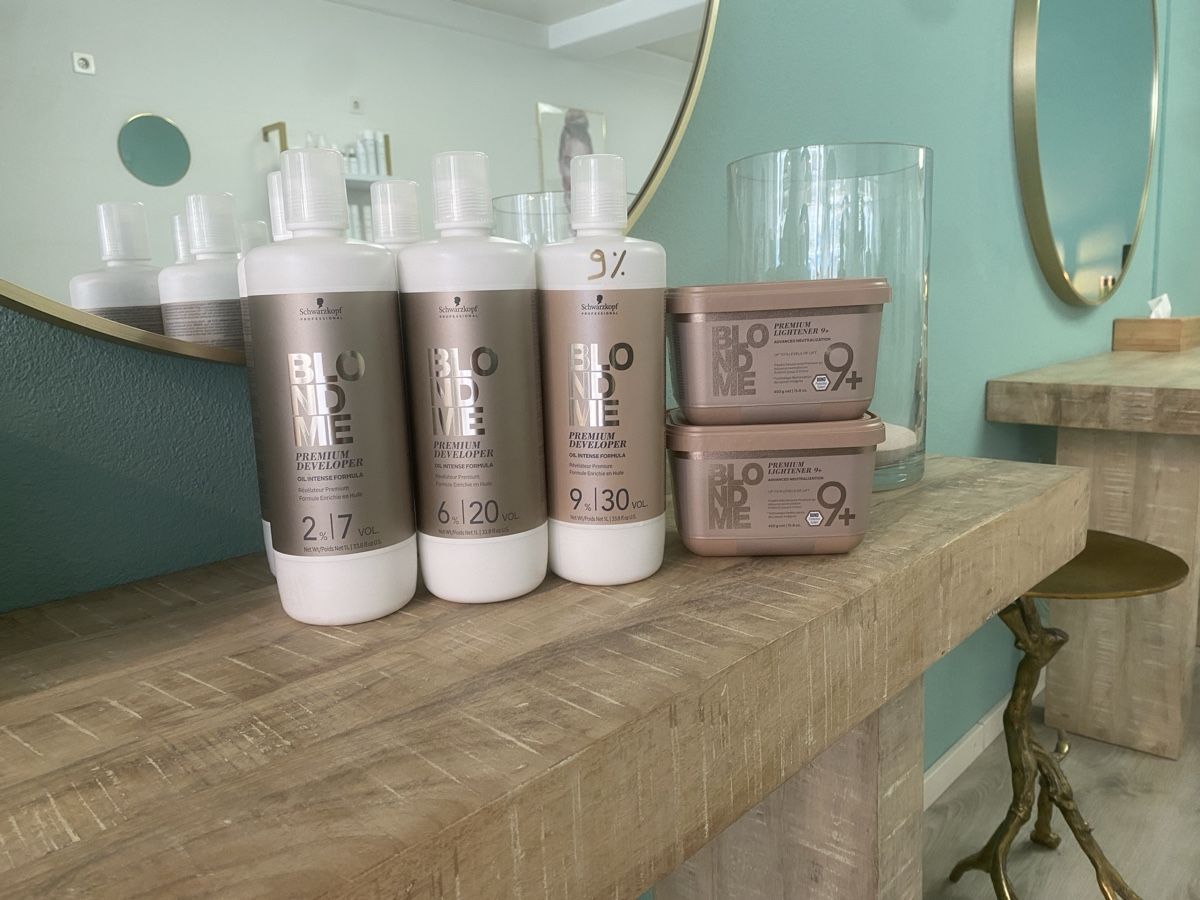 Tinte: Schwarzkopf BlondMe – Nuovo e nell'imballaggio originale da Zürich venduto da PAPILLON-BLEU