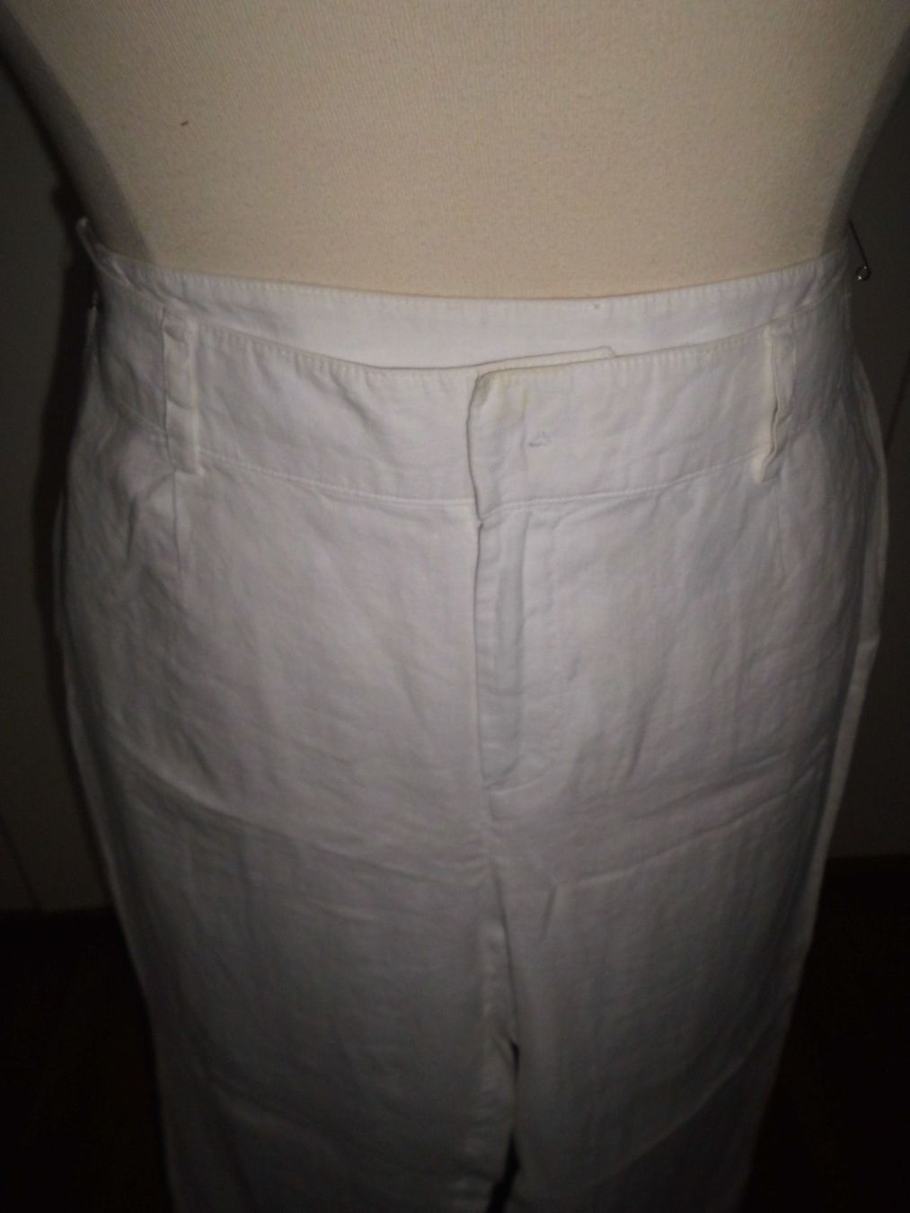 C&A Pantaloni: Pantalon blanc en lin T. 42 – Nuovo (secondo la descrizione) da Marin-Epagnier venduto da Madja 1