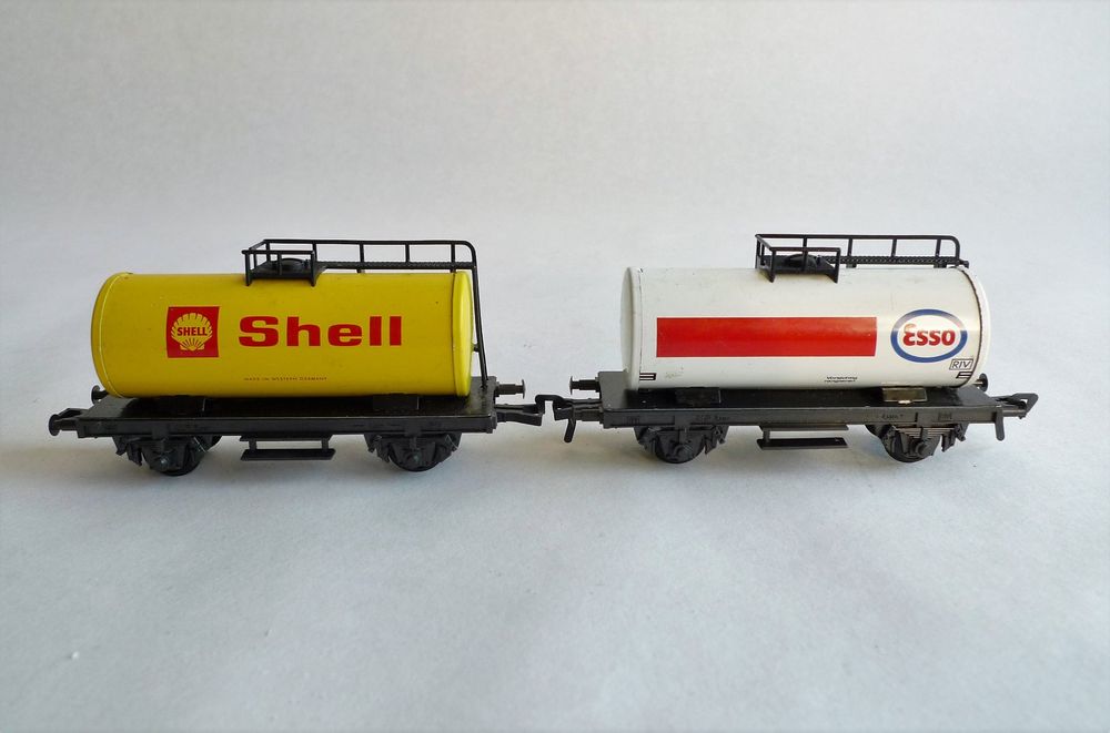 Fleischmann 2 Tankwagen H0 Shell Esso | Kaufen auf Ricardo