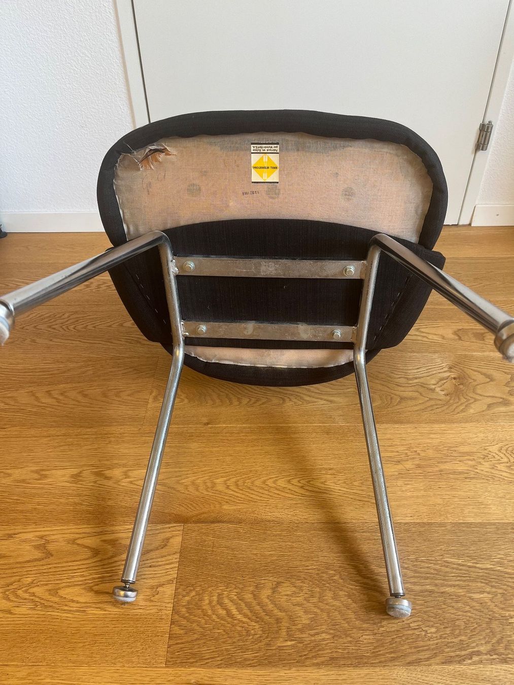 Knoll Sedie: Saarinen/Knoll-Stuhl – Usato da Zürich venduto da DidierZH 2