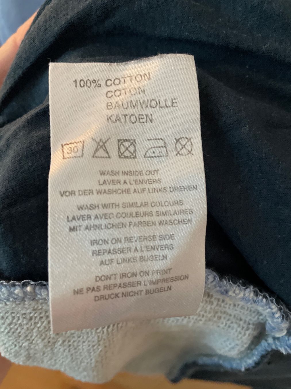 Maglioni & Felpe: Anker Hoodie von WornBy – Usato da Zürich venduto da man_yb8d 1