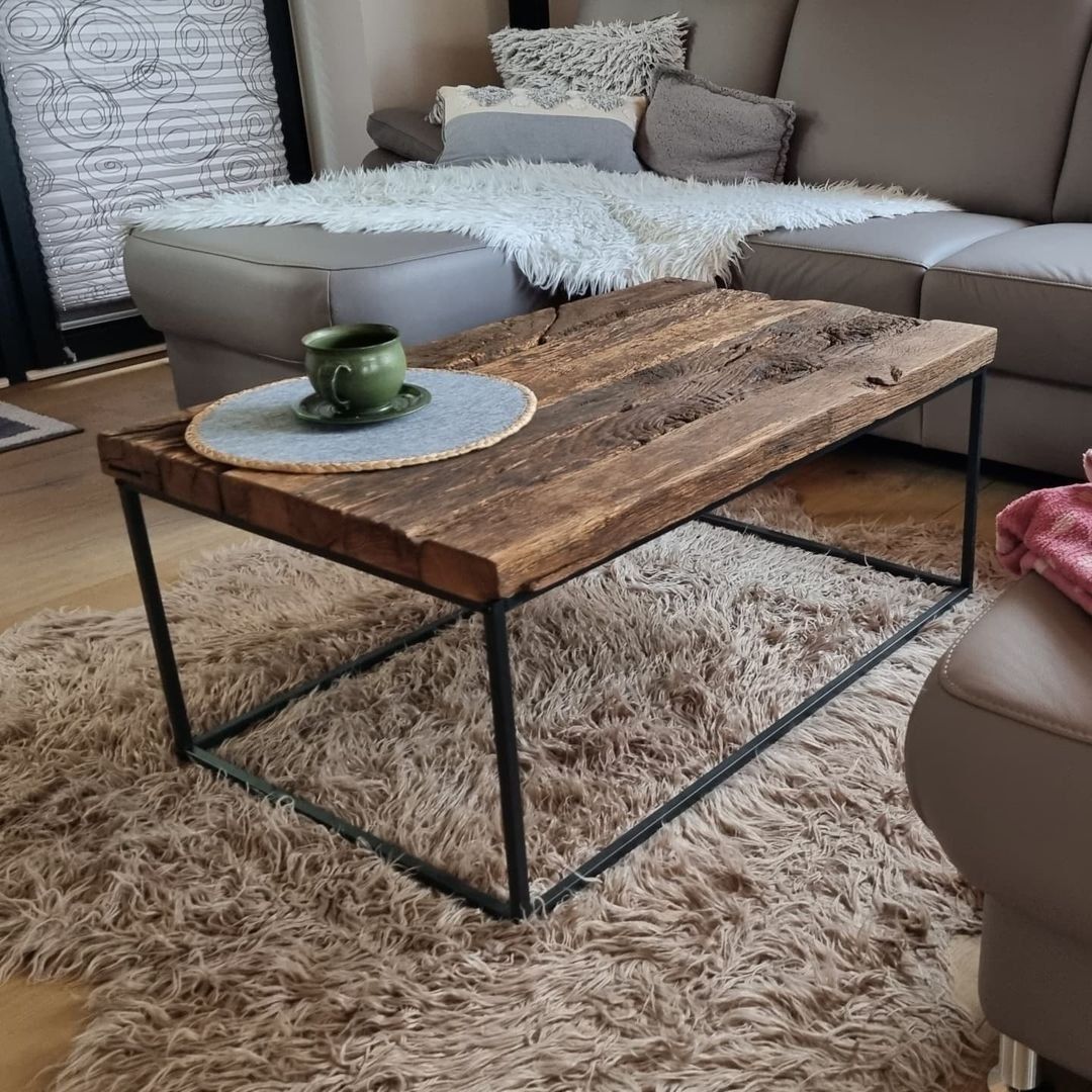 Tavoli: Klubtisch aus Holz Rustikal – Usato da Zürich venduto da Miki_Schreiner 4