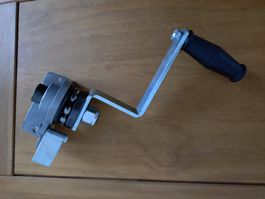 Sensen Dengelmaschine
