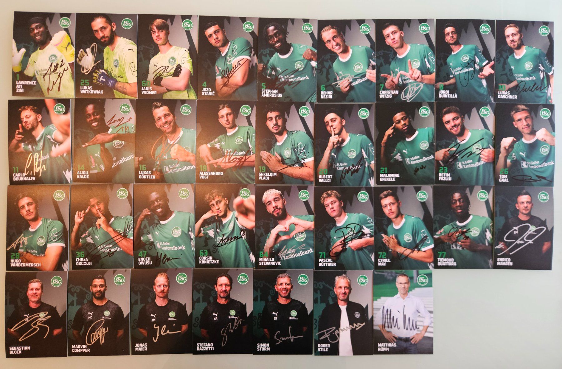 Autografi: FC St. Gallen original Autogrammkarten Autogramm Set 25/26 – Nuovo (secondo la descrizione) da Thalwil venduto da JogaB0nito
