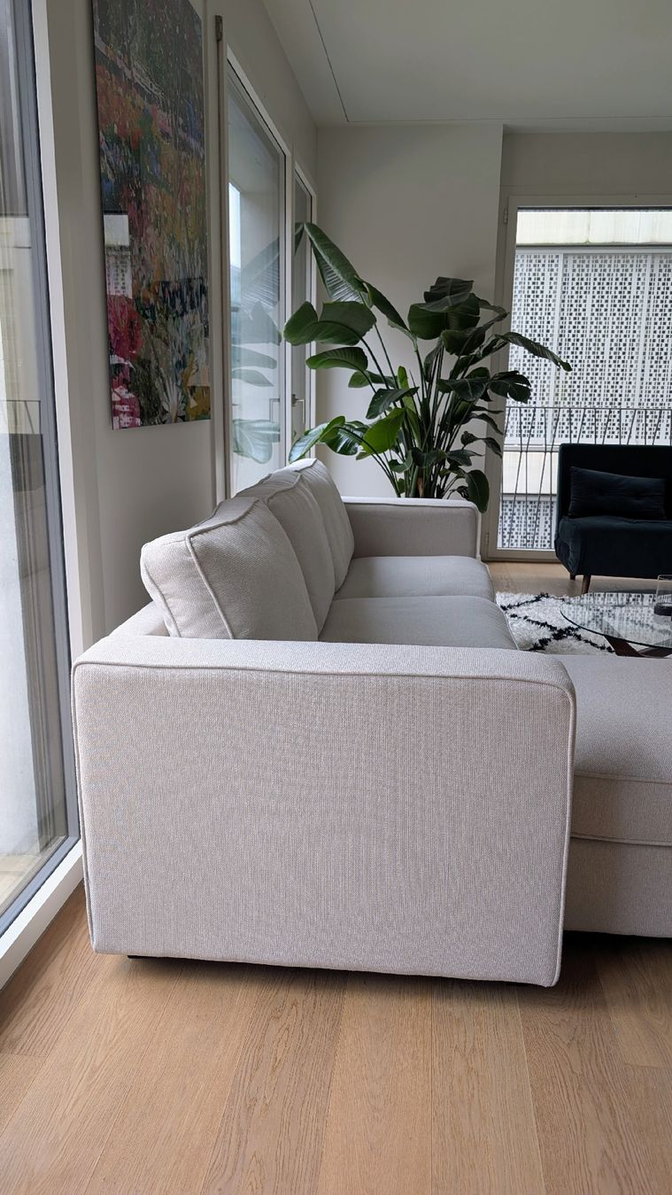 Divani: L-shaped Sofa in very good condition - beige – Usato da Zürich venduto da law_ggp7 5
