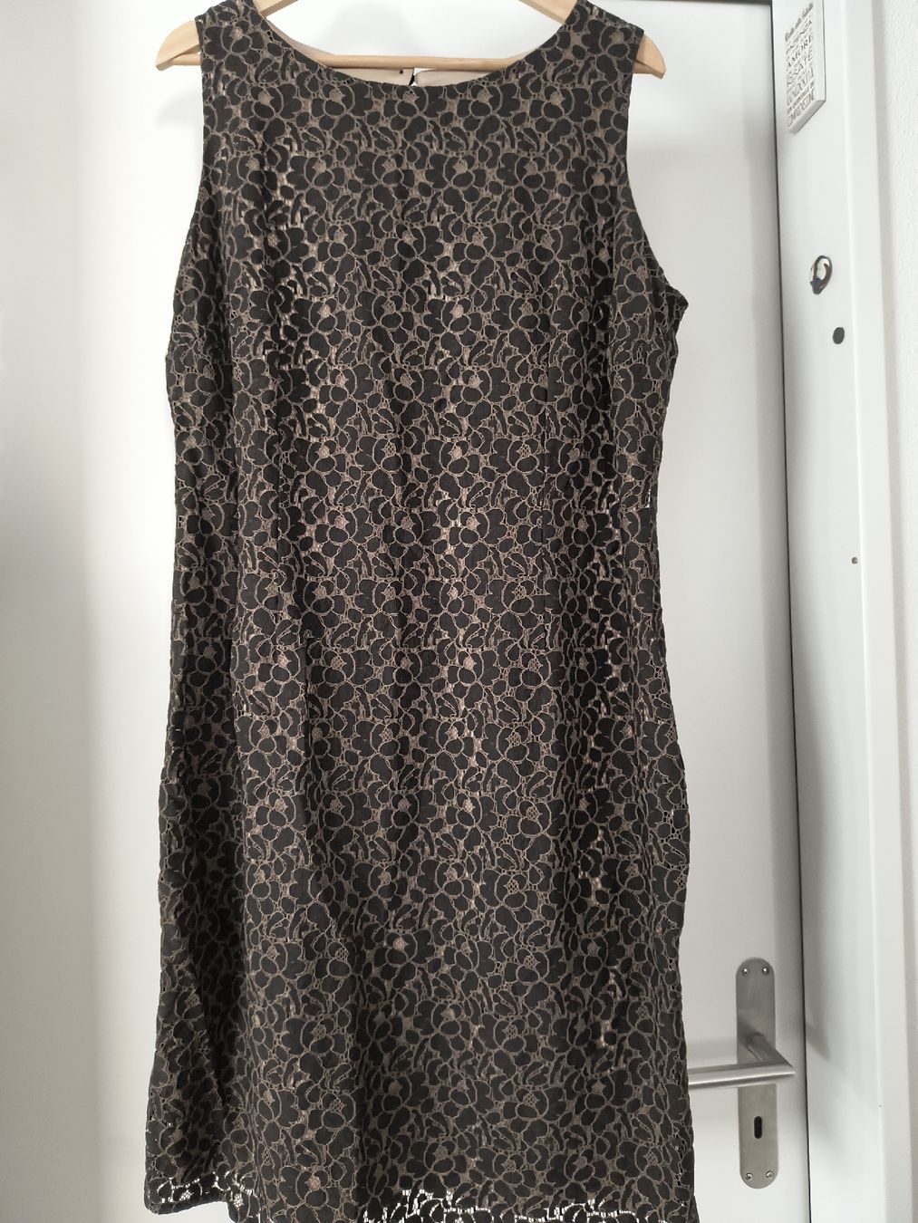 S.Oliver Kleider: Schickes Spitzenkleid von S. Oliver, Grösse 44 – Gebraucht aus Oberweningen von Bumblebee2