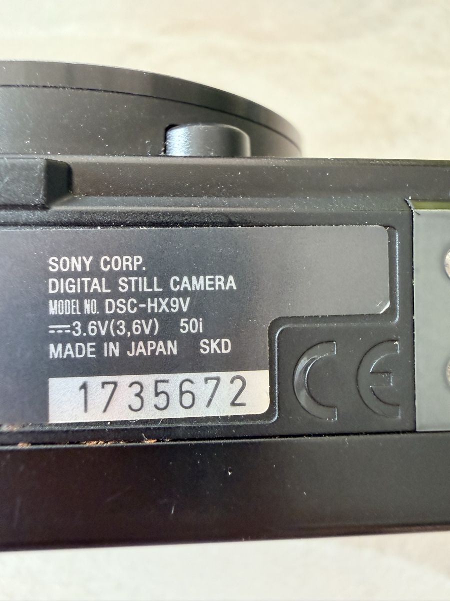 Sony Fotocamera: Sony Digital Camera DSC HX9V – Usato da Thalwil venduto da BELLE09 3