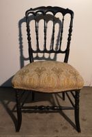 Antiker Stuhl mit Stickerei - Jugendstil - Blickfang ...