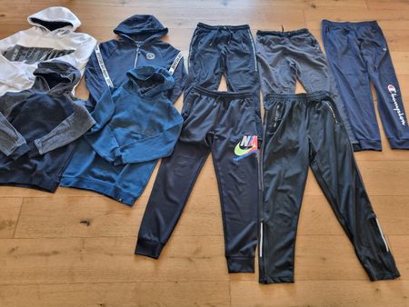 Paket Hoodie Trainerhose Jungs Gr 158