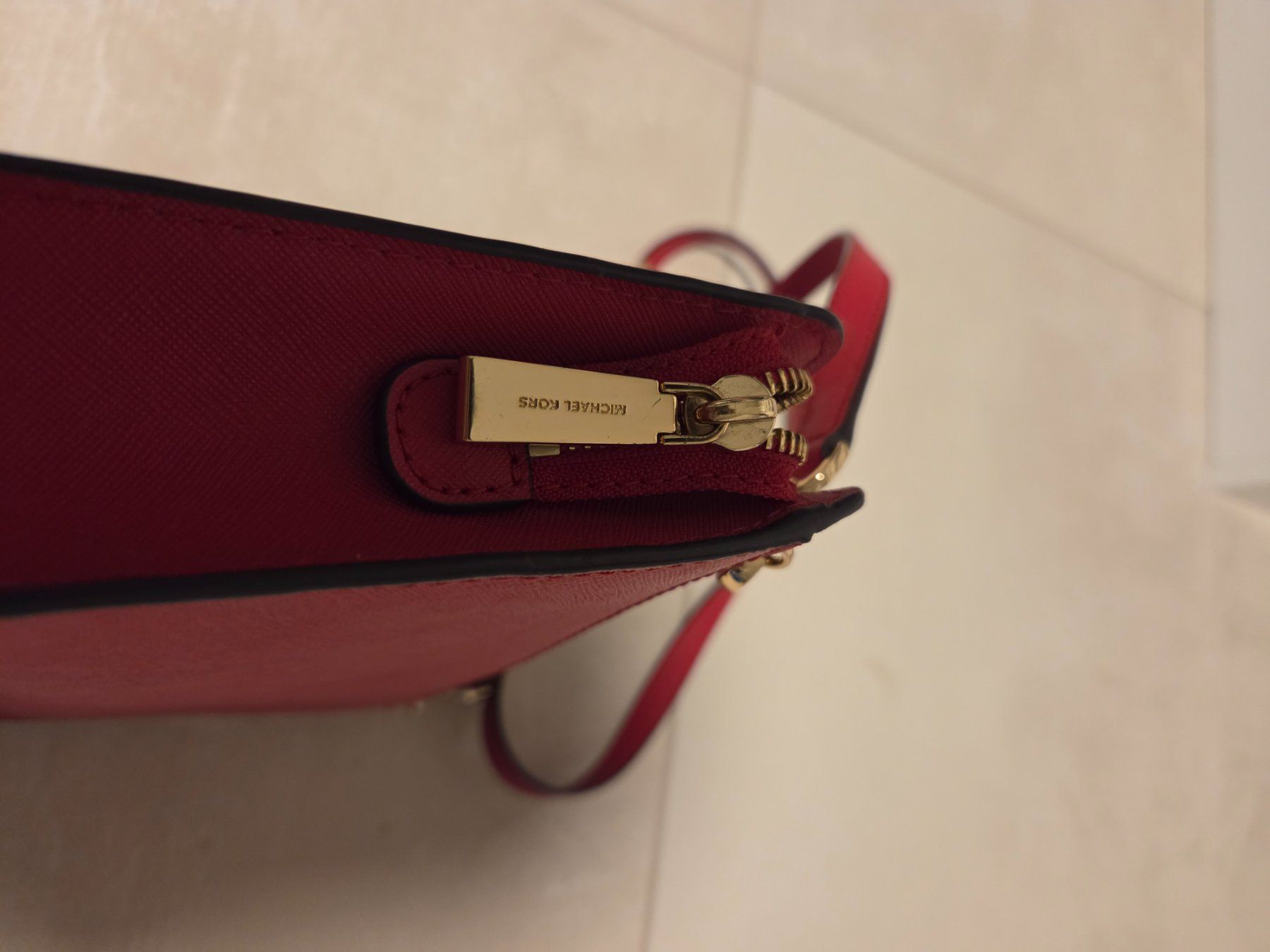 Michael Kors Borse da donna: Michael Kors Handtasche rot – Usato da Bülach venduto da cf96 4