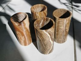 4 Onyx Steinbecher Set braun marmoriert