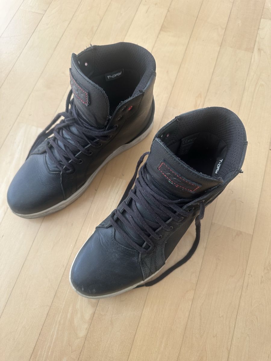 TCX Scarpe da uomo: Motorradstiefel – Usato da Jona venduto da Yamisi