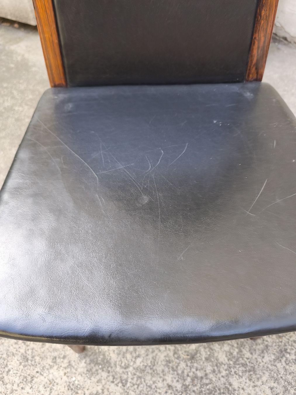 Sedie: Stühle Palisander Kunstleder 6stk – Usato da Basel venduto da Patts_Lampenfieber 1