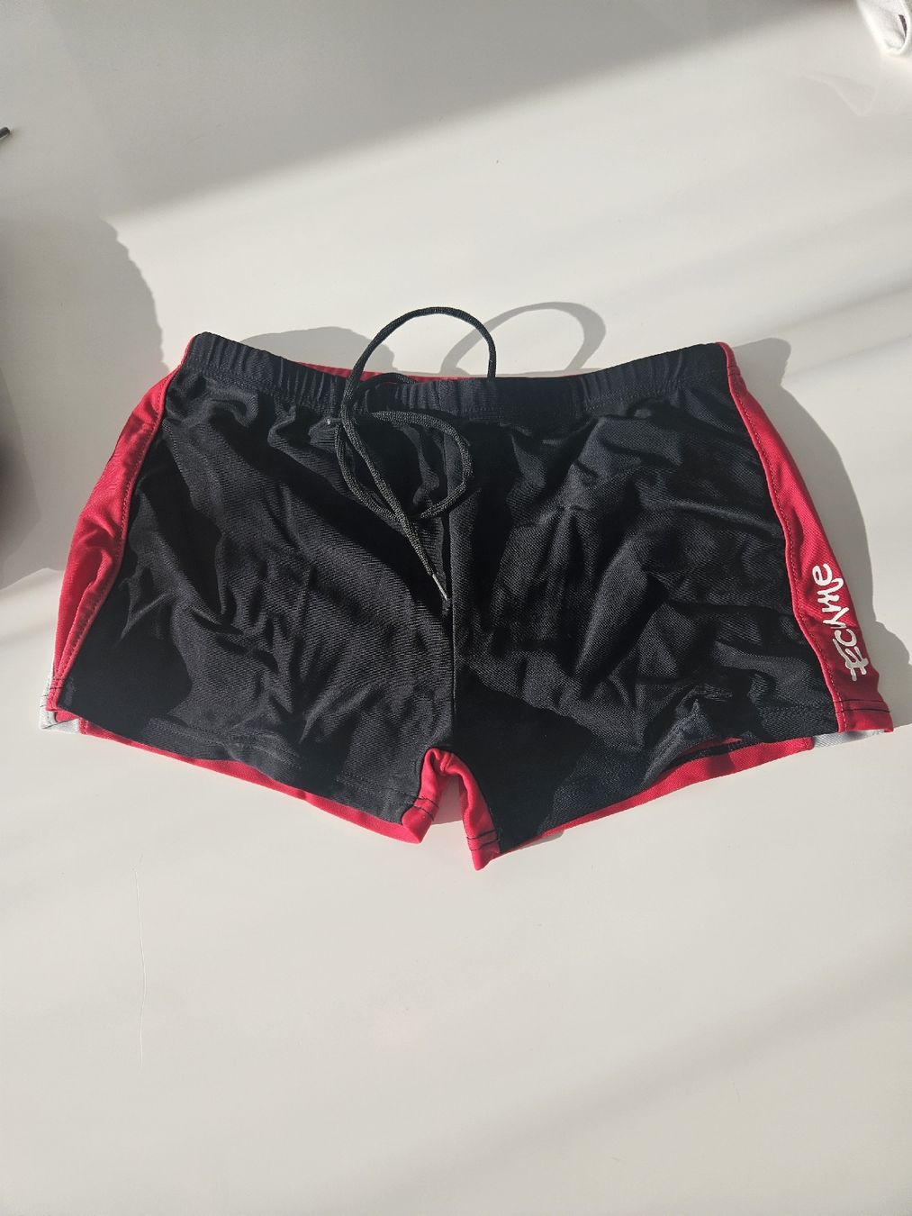 Lotti & Set di vestiti: 2 x Badehosen – Usato da Ostermundigen venduto da Msmash 3