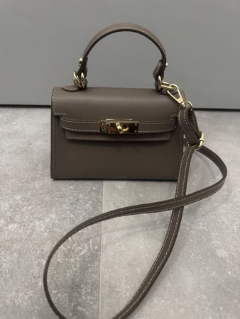 Petit sac à main cuir taupe bandoulière 