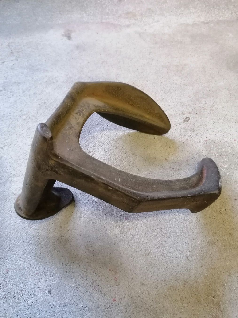 Werkzeuge: Antiker Amboss aus Stahl 537-3 – Gebraucht aus Muri AG von goodmood17 5