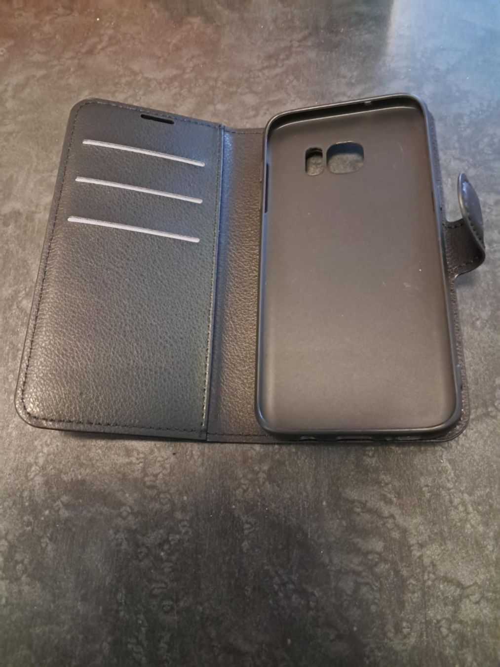 Samsung Cover & Protezioni schermo: Housse de protection téléphone Samsung – Nuovo (secondo la descrizione) da PRILLY venduto da 55b_nh8l 1