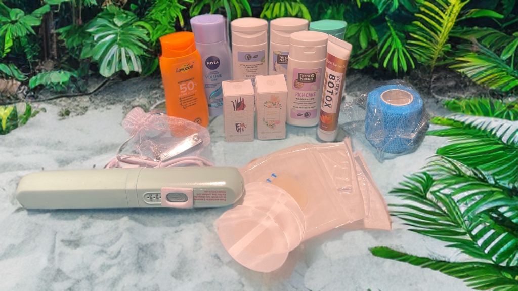 Trousses de maquillage: Necessaire für den Urlaub – Neuf (Voir description) à Trimbach par Alessia75