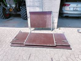 Wände für Autoanhänger