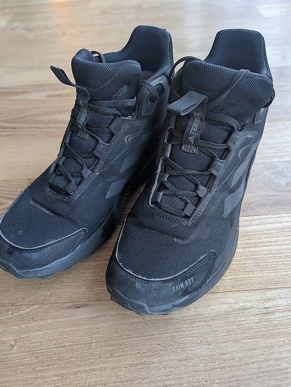 Scarpe da uomo: Wanderschuhe Trekkingschuhe wasserdicht Adidas Terrex GR 44 – Usato da Nottwil venduto da Buchera 2