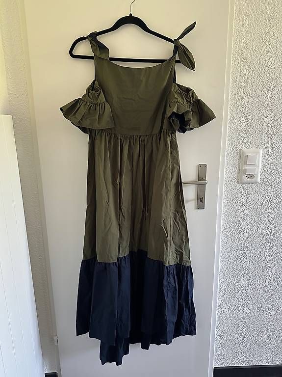 Kleider: Kleid – Gebraucht aus Zumikon von als_f58l