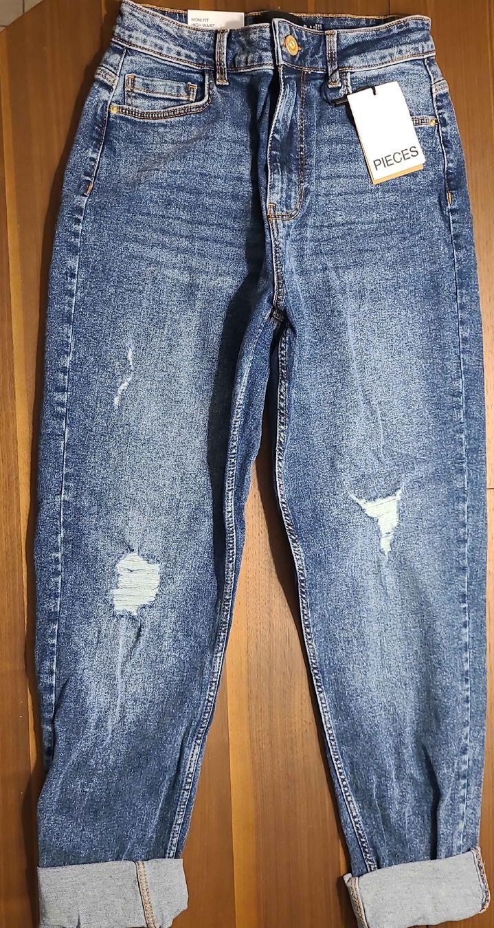 Pieces Jeans: Damen Jeans - Grösse S - Neuwertig – Neu (gemäss Beschreibung) aus Dagmersellen von buc_786y