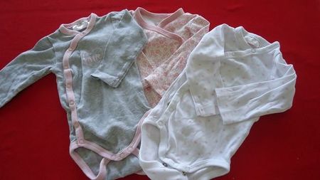 3er Pack Baby Bodys Grösse 62/68, Langarm, guter Zustand!