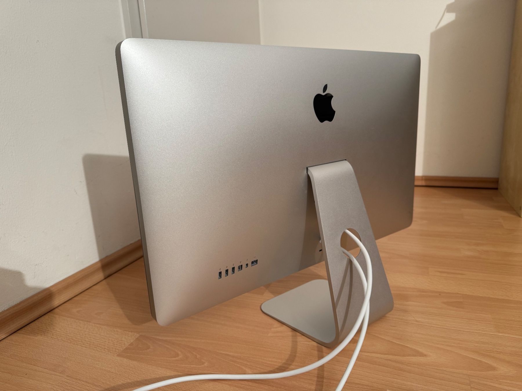 Apple Monitore: Apple Thunderbolt Display 27” – Top Zustand – Gebraucht aus Grafstal von vnzkln 2