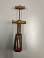 Korkenzieher aus Holz antik mit Gewinde gebrauchter Zustand