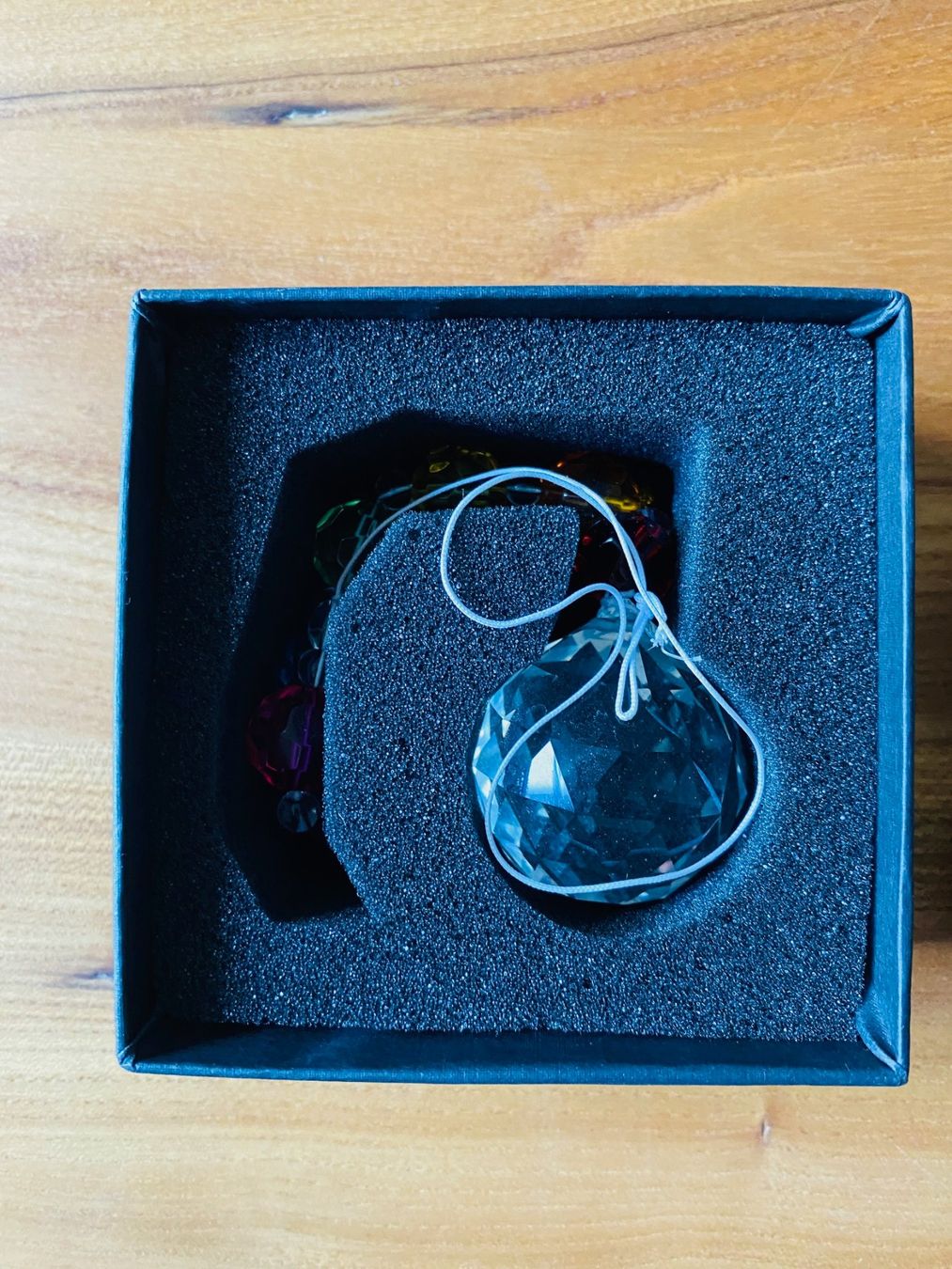 Ciondoli: farbige Chakrakugeln in Geschenkbox – Usato da Kastanienbaum venduto da Niara2 3