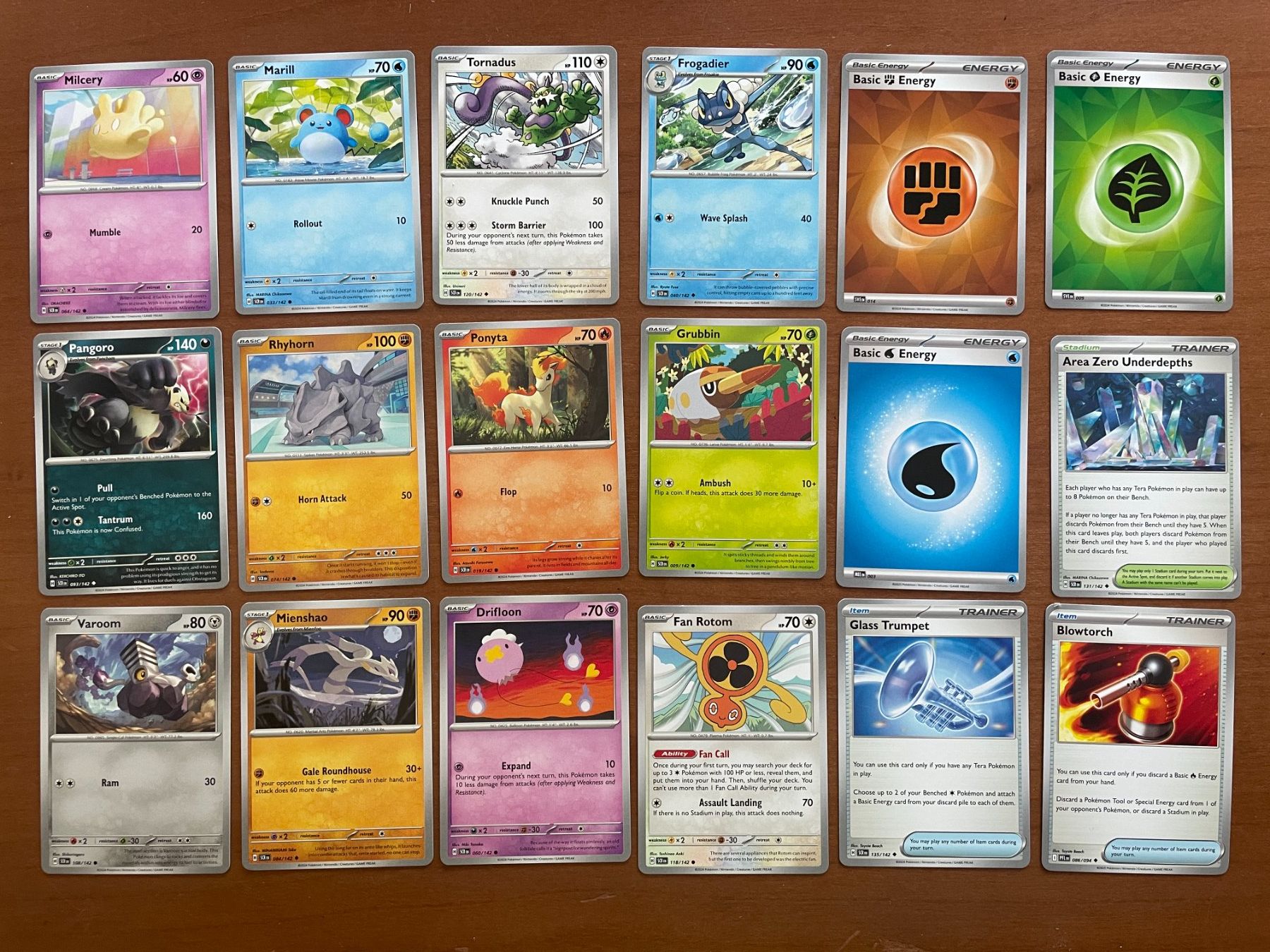 Pokémon Cartes à collectionner: Pokemon Karten Set (Versand gratis) – Neuf (Voir description) à Chur par Angerson