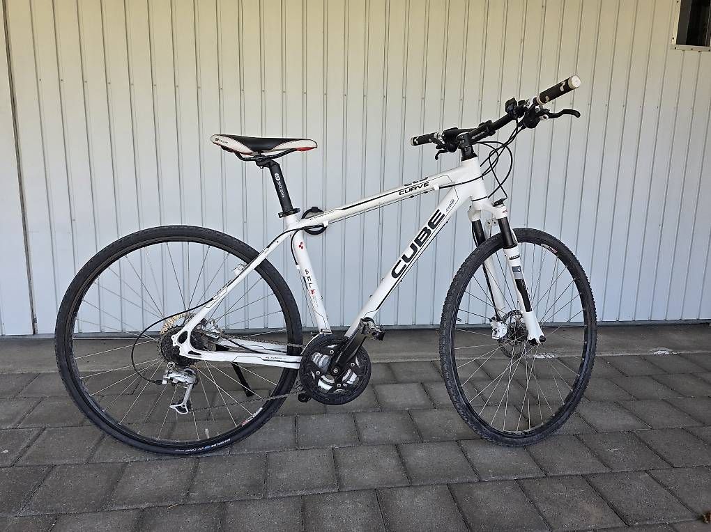 Velos: CUBE Curve CLS 28" Crossbike – Gebraucht aus Thal von and_wn7z 1
