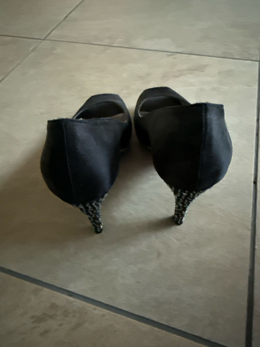 Scarpe da donna: Pumps schwarz 38 – Nuovo (secondo la descrizione) da Otelfingen venduto da Tommy112 2