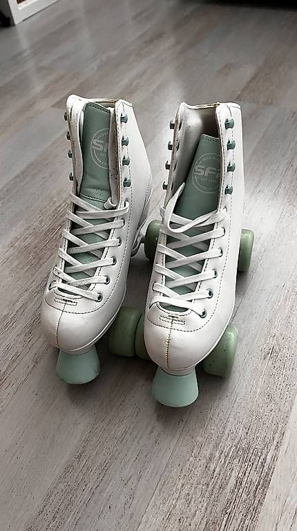 Inline-Skating & Rollschuhe: Rollschuhe, Grösse 38 – Gebraucht aus Bülach von sandra1219 1
