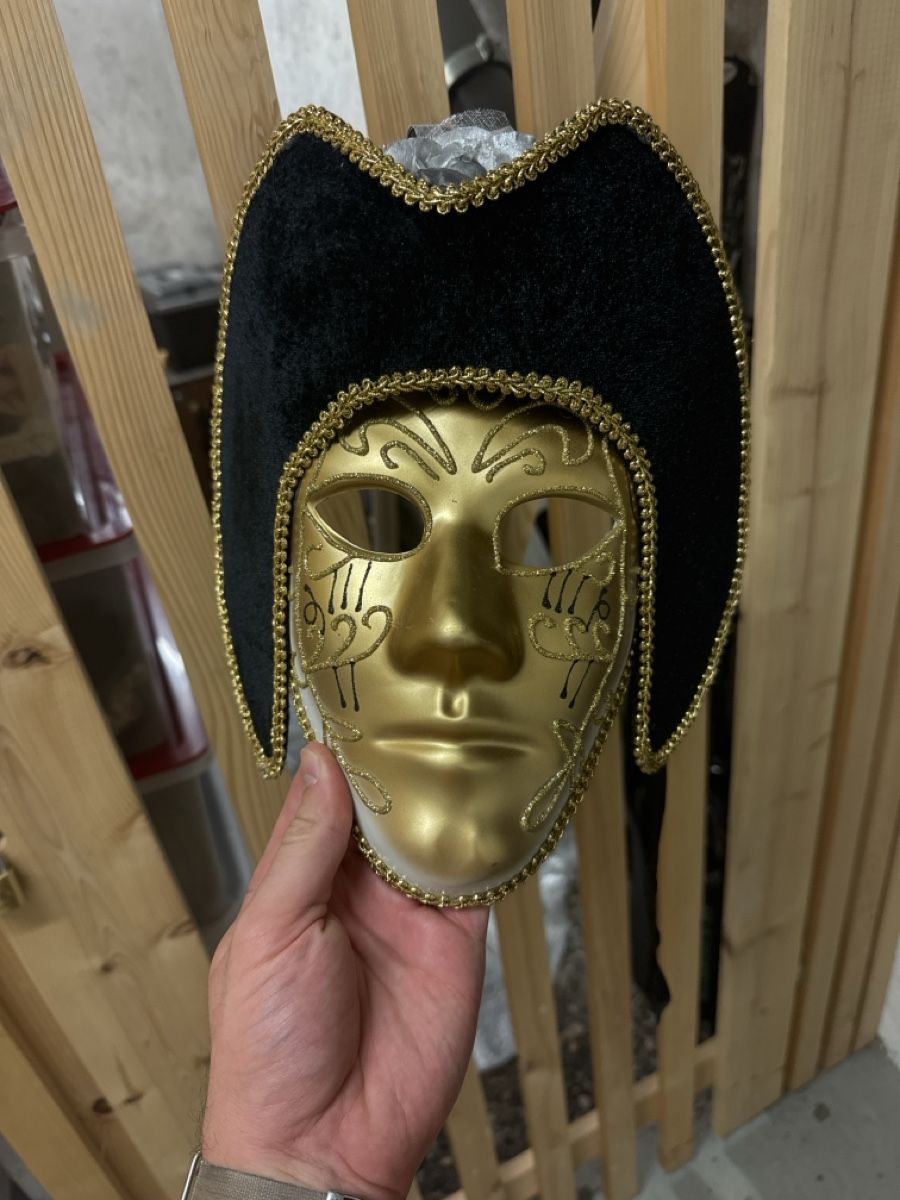 Maschere: Golden Venetian Maske – Usato da Zürich venduto da constgemm 1