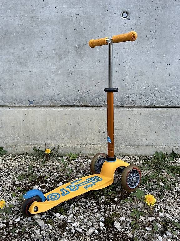 Kickboard: Micro Mini Deluxe Kinder Scooter, Trotti in Farbe Gelb – Usato da Biel/Bienne venduto da marsvolta80 1