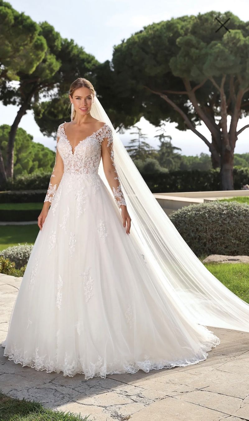 Vestiti: Robe de mariée LADYBIRD – Nuovo (secondo la descrizione) da Châtel-St-Denis venduto da faroukette12 5