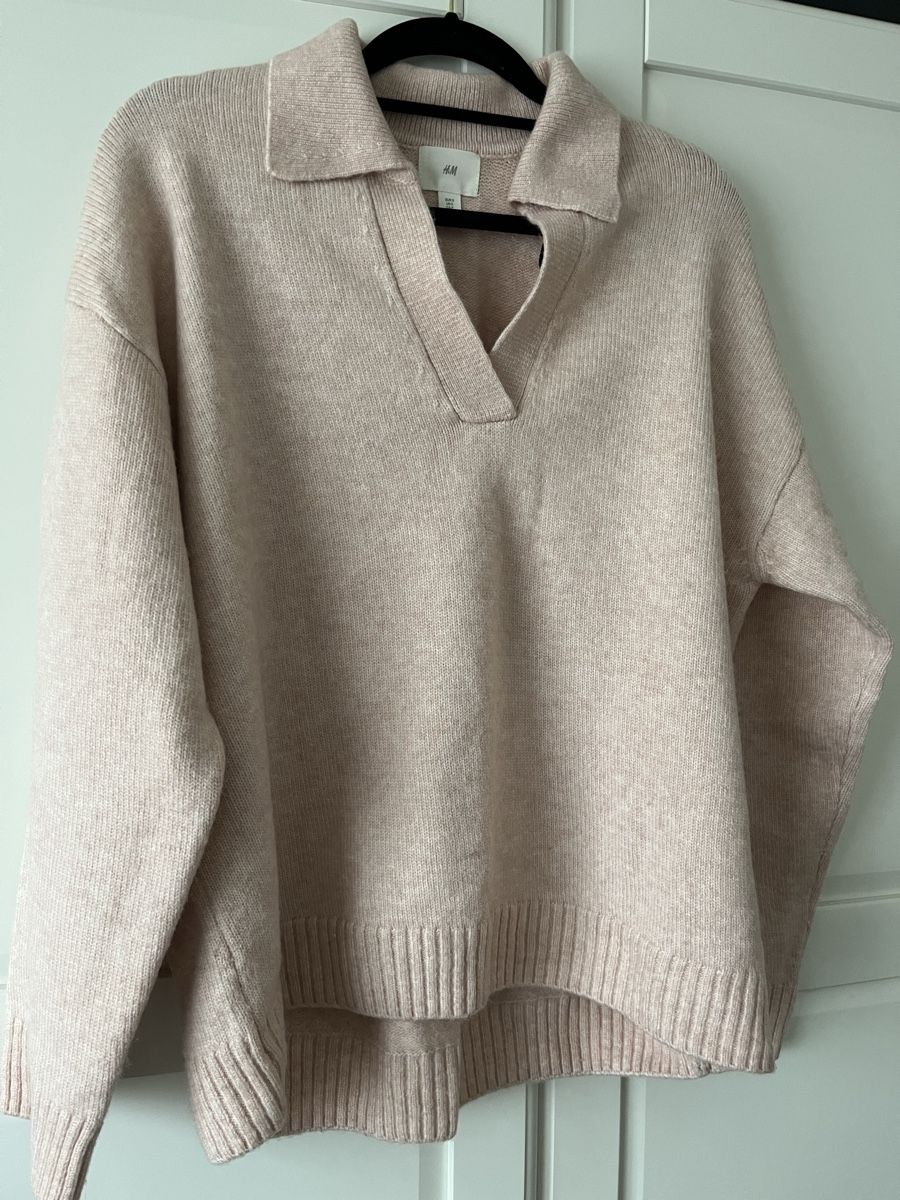 H&M Pullover & Sweatshirts: Wollmischung Pullover mit V-Ausschnitt – Neu (gemäss Beschreibung) aus Allschwil von eyl_bb8q 2
