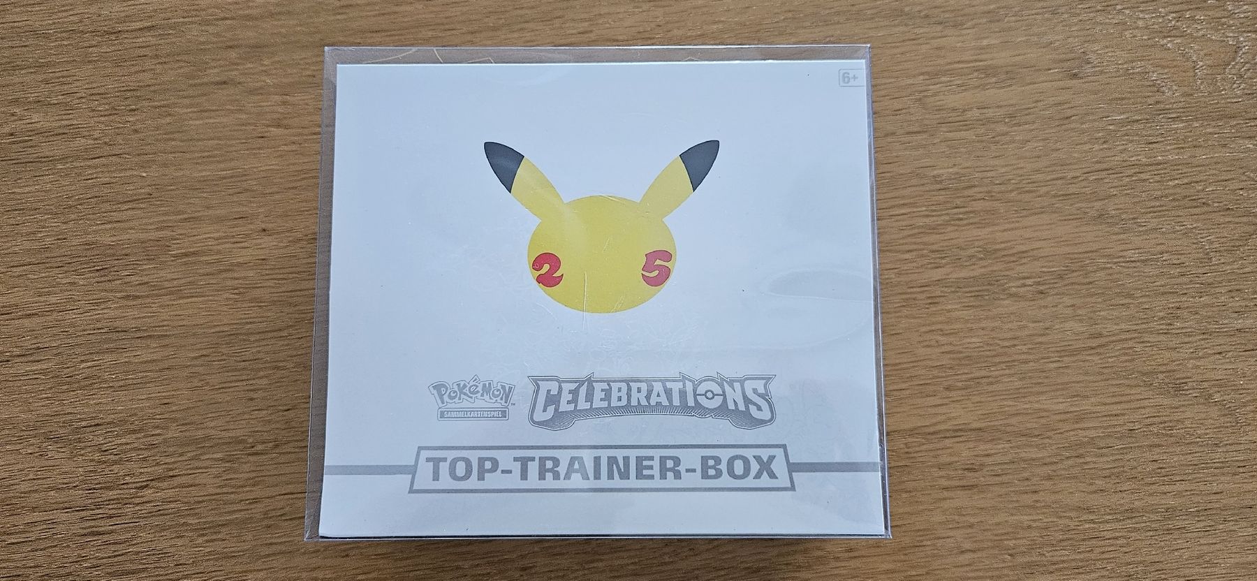 Pokémon Carte collezionabili: Pokemon Celebrations UPC Set – Nuovo e nell'imballaggio originale da Wil venduto da kev_6xpj 3